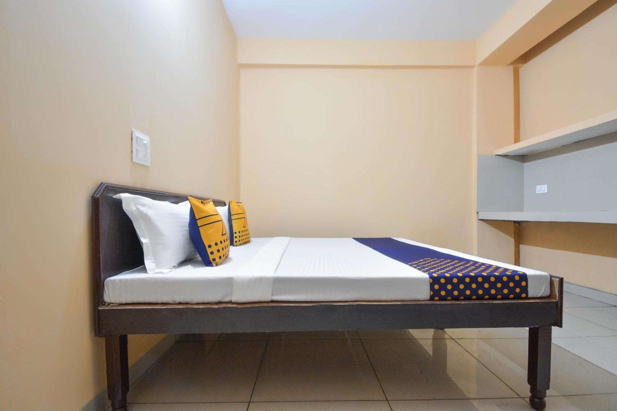 Spot On Hotel Diamond Sohāna Εξωτερικό φωτογραφία