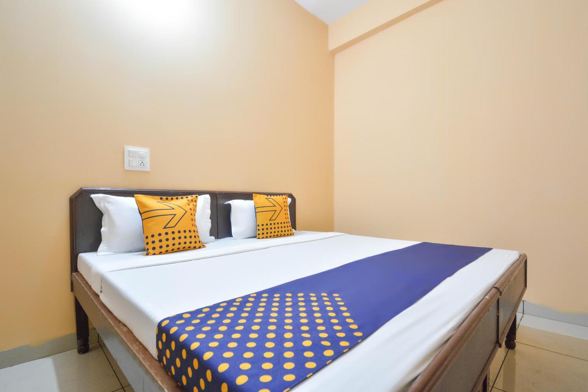 Spot On Hotel Diamond Sohāna Εξωτερικό φωτογραφία