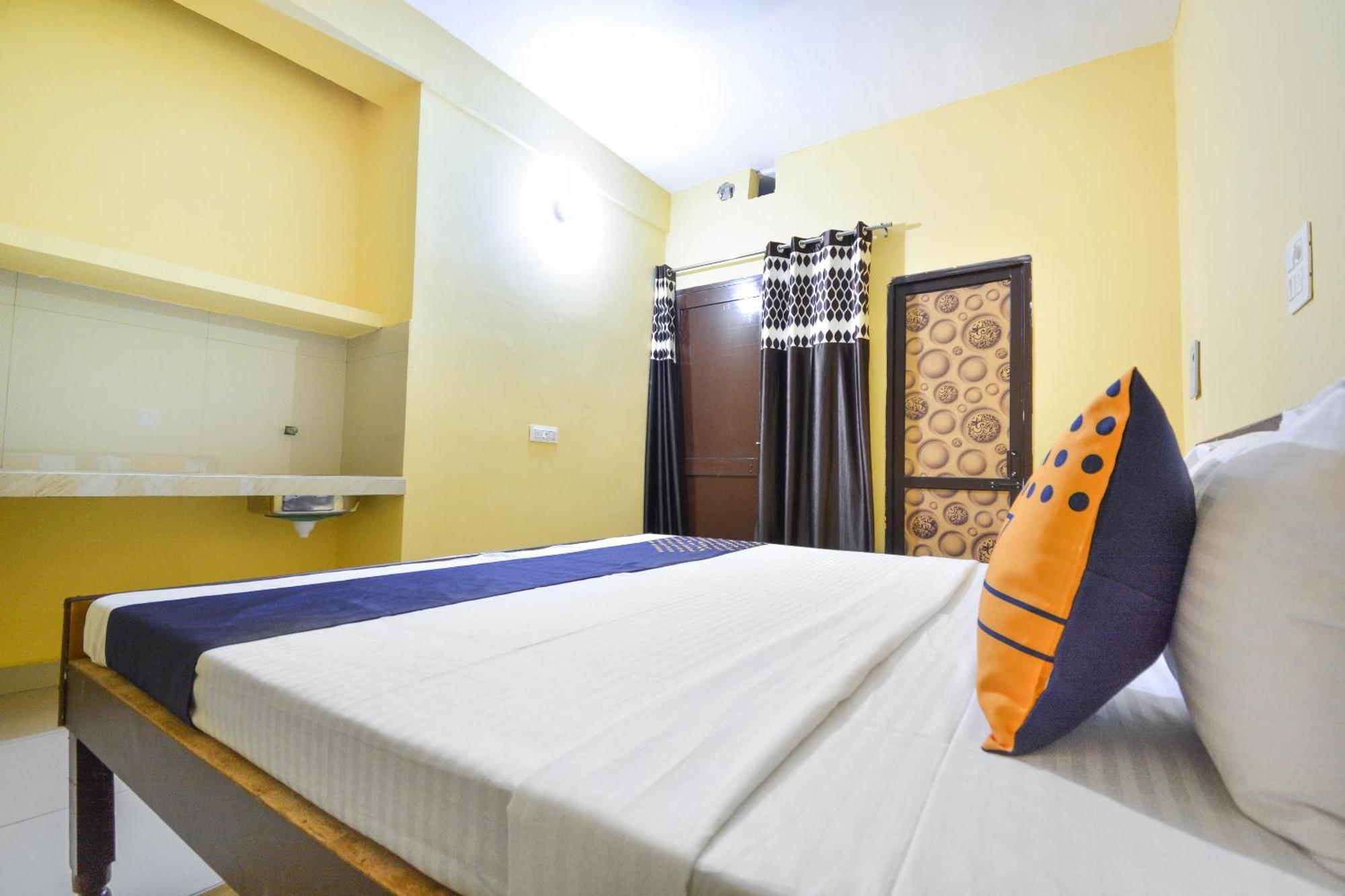 Spot On Hotel Diamond Sohāna Εξωτερικό φωτογραφία