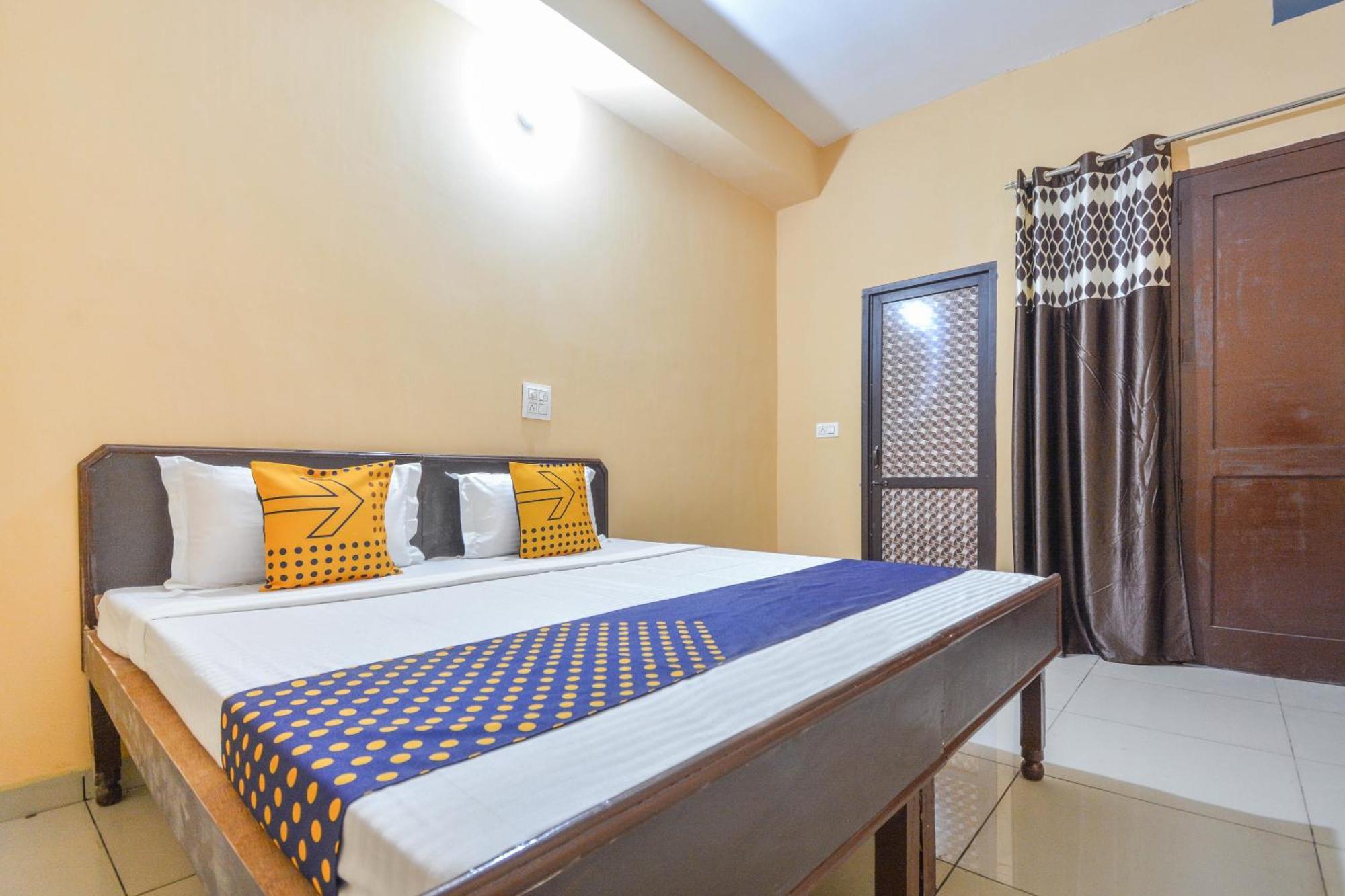 Spot On Hotel Diamond Sohāna Εξωτερικό φωτογραφία