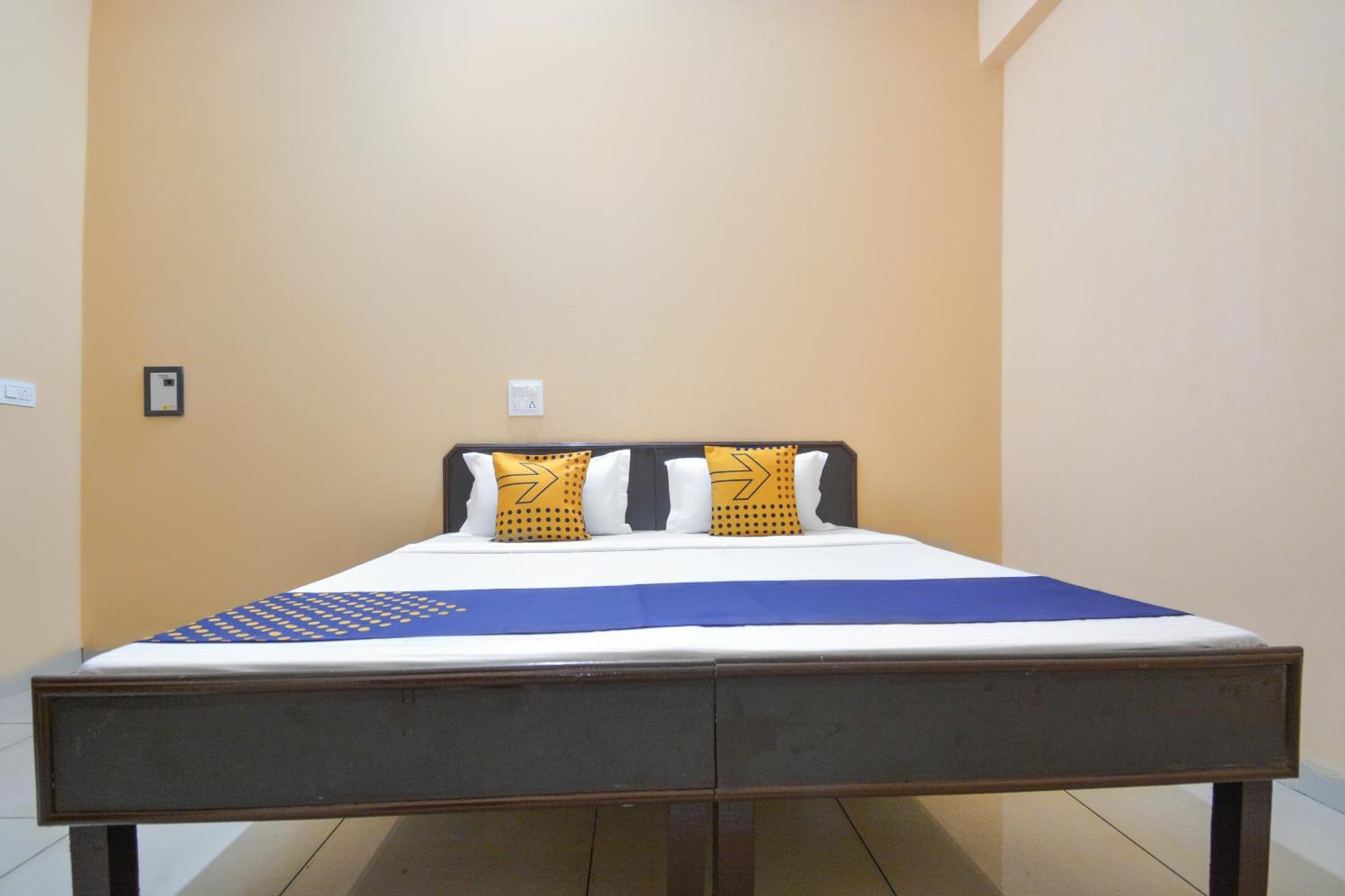 Spot On Hotel Diamond Sohāna Εξωτερικό φωτογραφία
