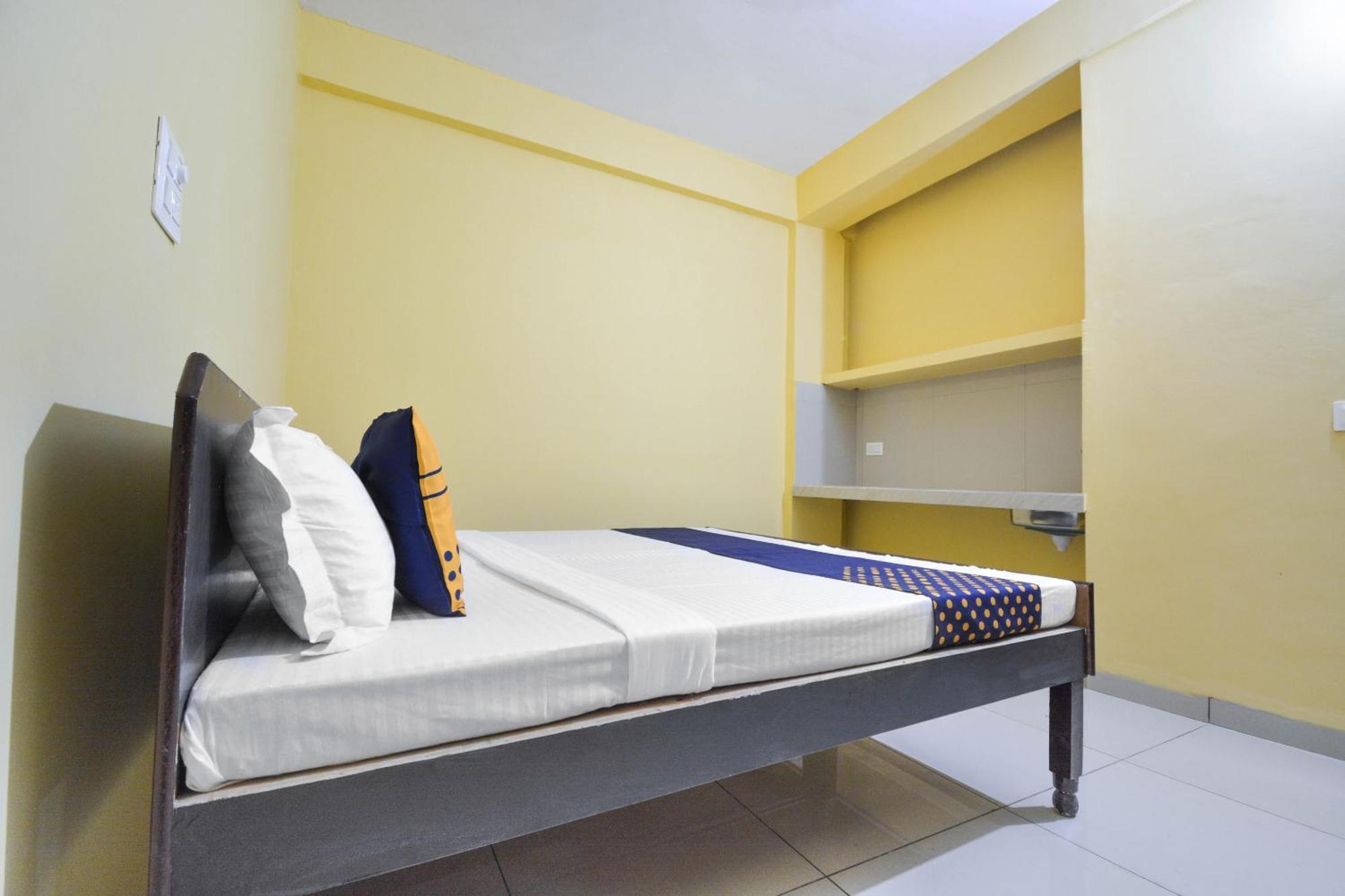 Spot On Hotel Diamond Sohāna Εξωτερικό φωτογραφία